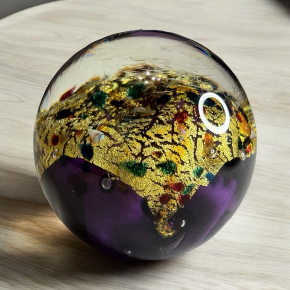 Vintage Robert Held Signed Art Blown Glass Paperweight Iridescent Gold Purple - Picture 4 of 11